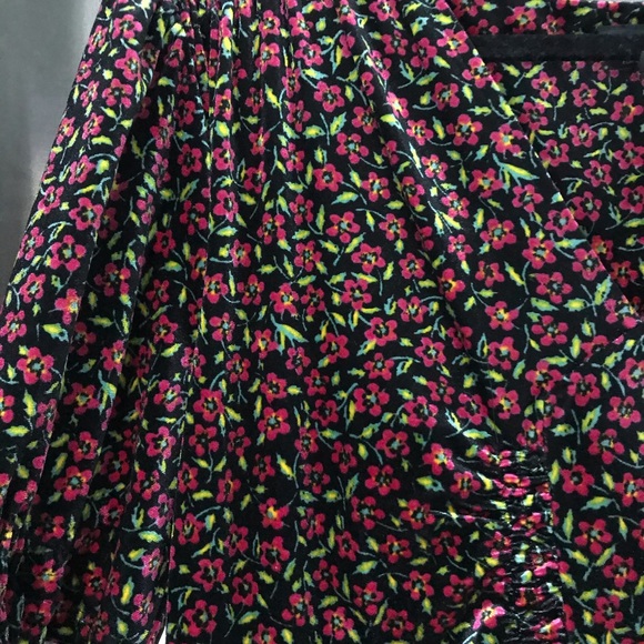 TopShop Mini Velvet Floral Dress - Picture 3 of 3